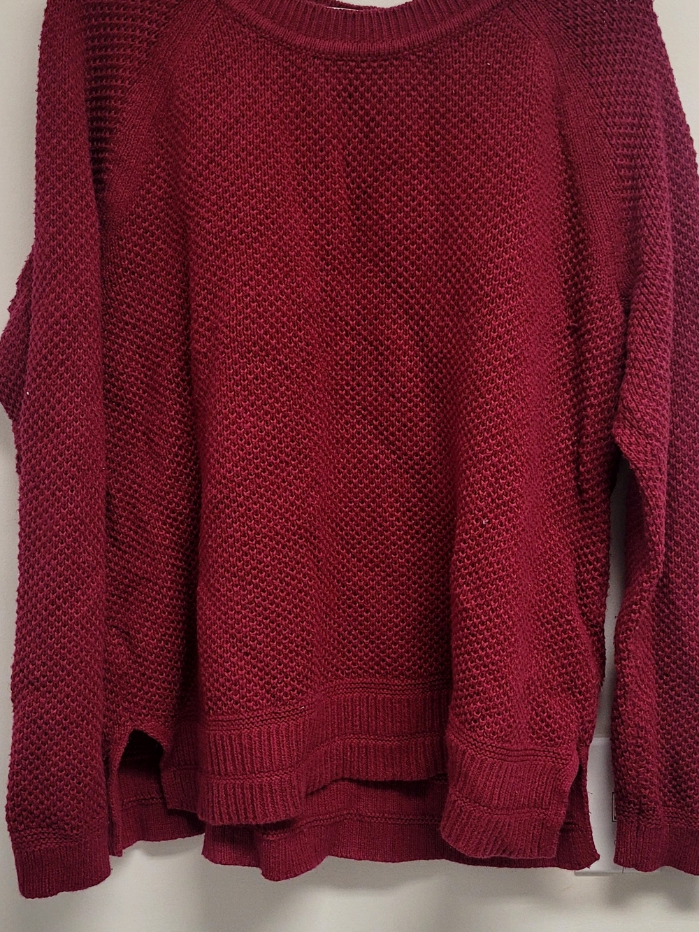 Classic Crewneck Women’s Sweater in Berry Pink